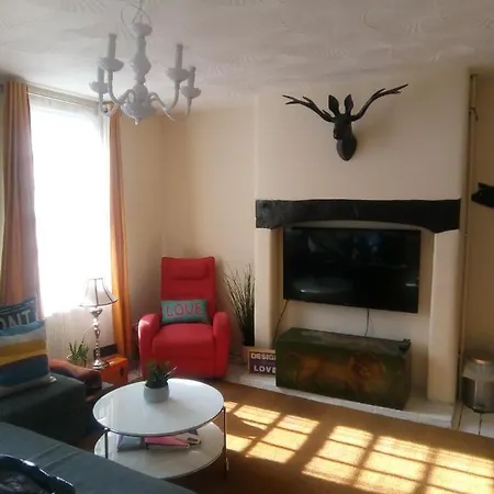 公寓 3 Bedroom Historic Xmas House City Center 布里斯托